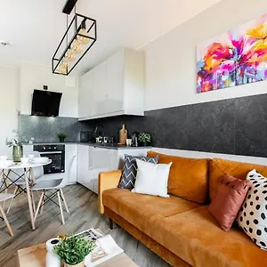 Superapart Wiktoryn 6 , Warszawa Polska